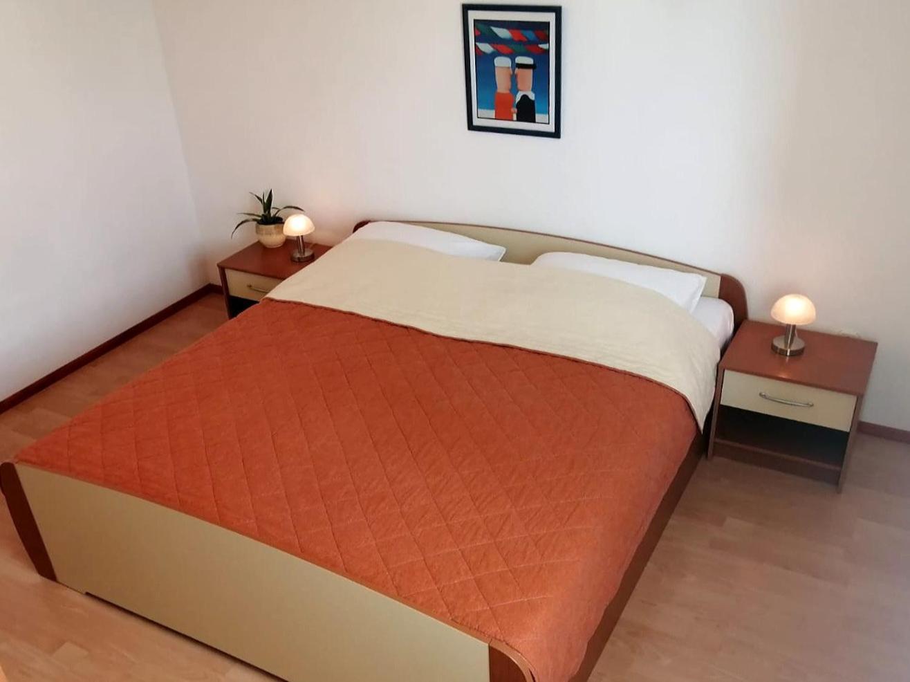 Apartments Borovina 볼 외부 사진
