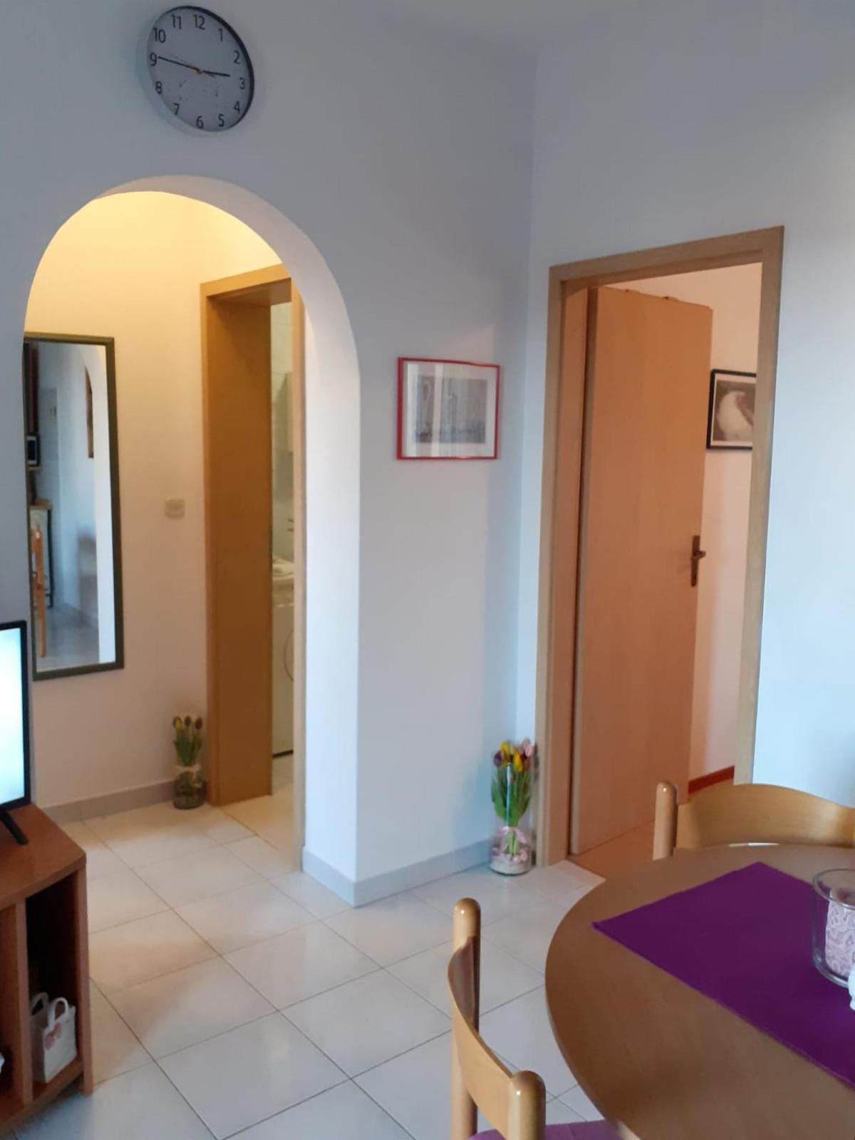 Apartments Borovina 볼 객실 사진