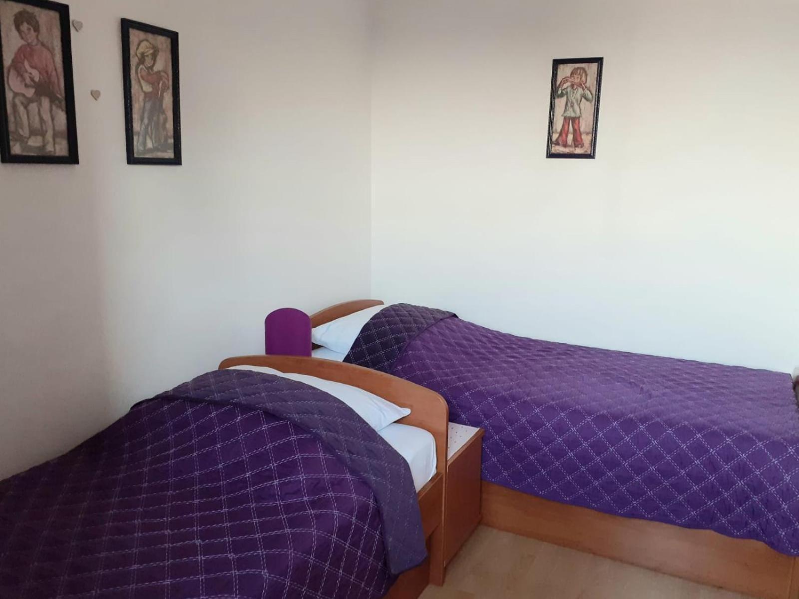 Apartments Borovina 볼 객실 사진